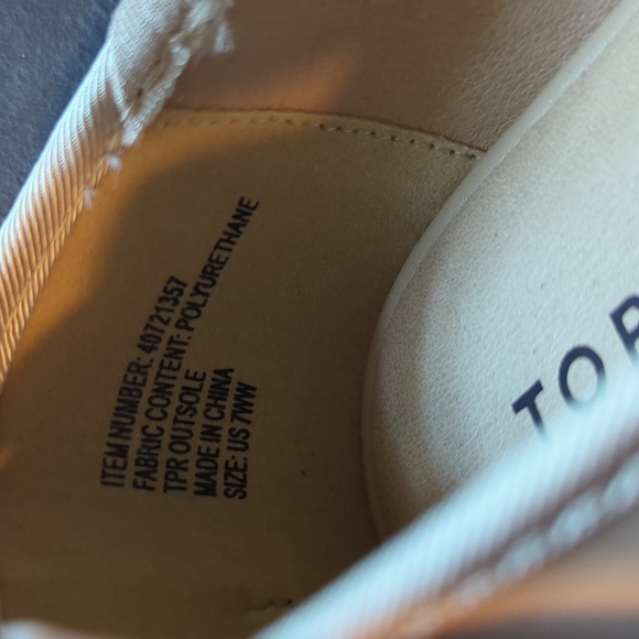 Wide Width Flats - Picture 10 of 11